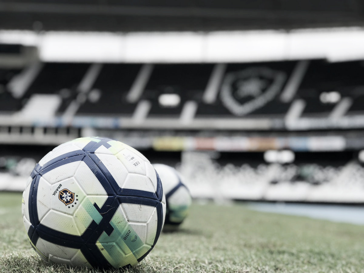 Em caso de tropeço contra o Corinthians, Botafogo pode entrar pela primeira vez no Z-4 Em caso de tropeço contra o Corinthians, Botafogo pode entrar pela primeira vez no Z-4