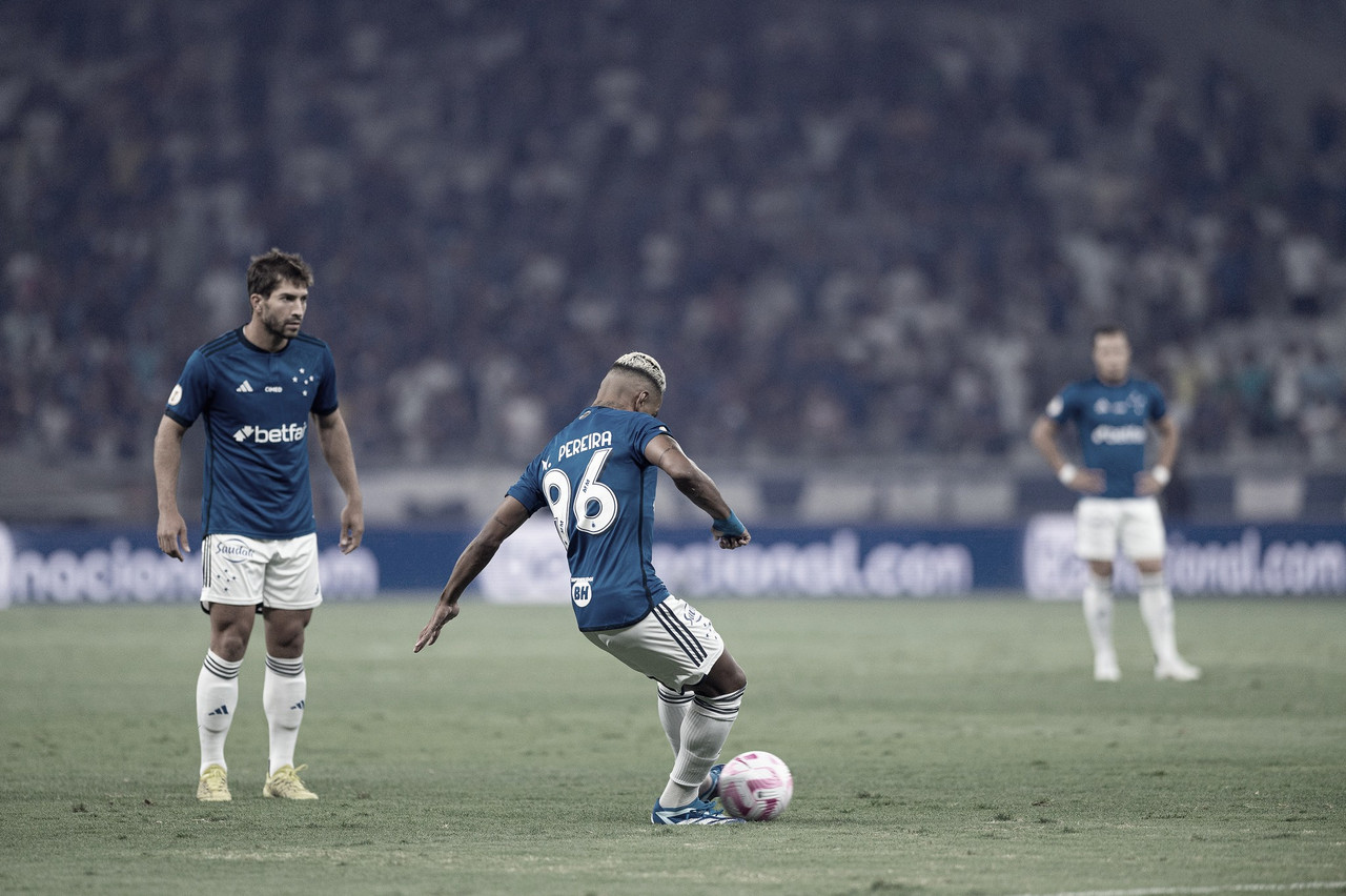 Luciano Castán valoriza ponto conquistado pelo Cruzeiro: 'Difícil