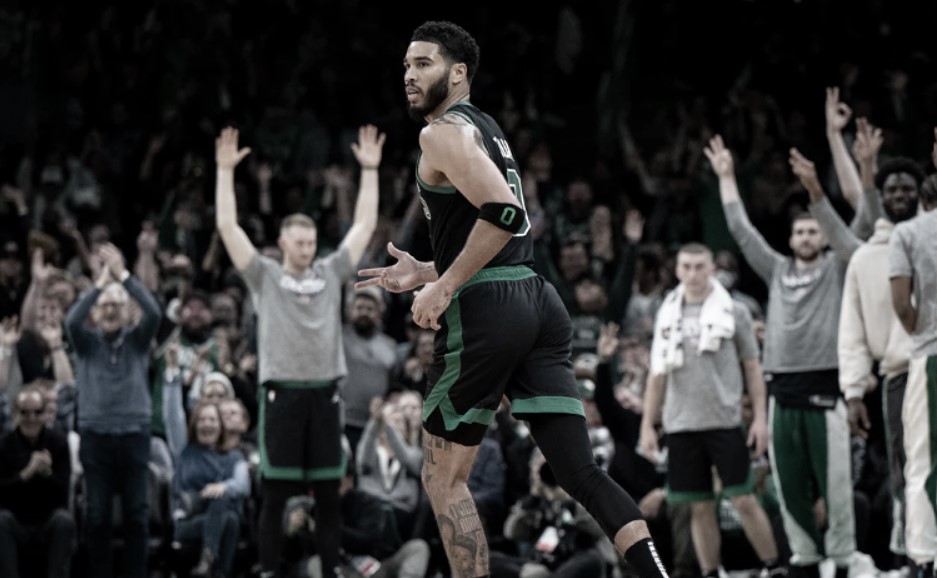Boston Celtics bate New York Knicks com facilidade e chega a 8ª vitória  seguida