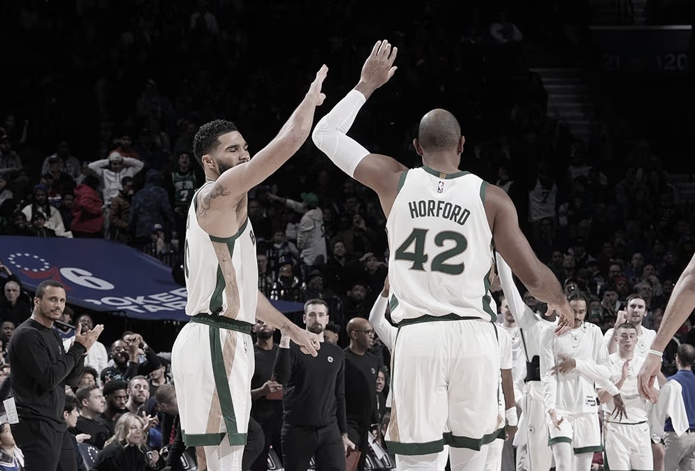 Melhores momentos Toronto Raptors x Boston Celtics pela NBA (103-106)
