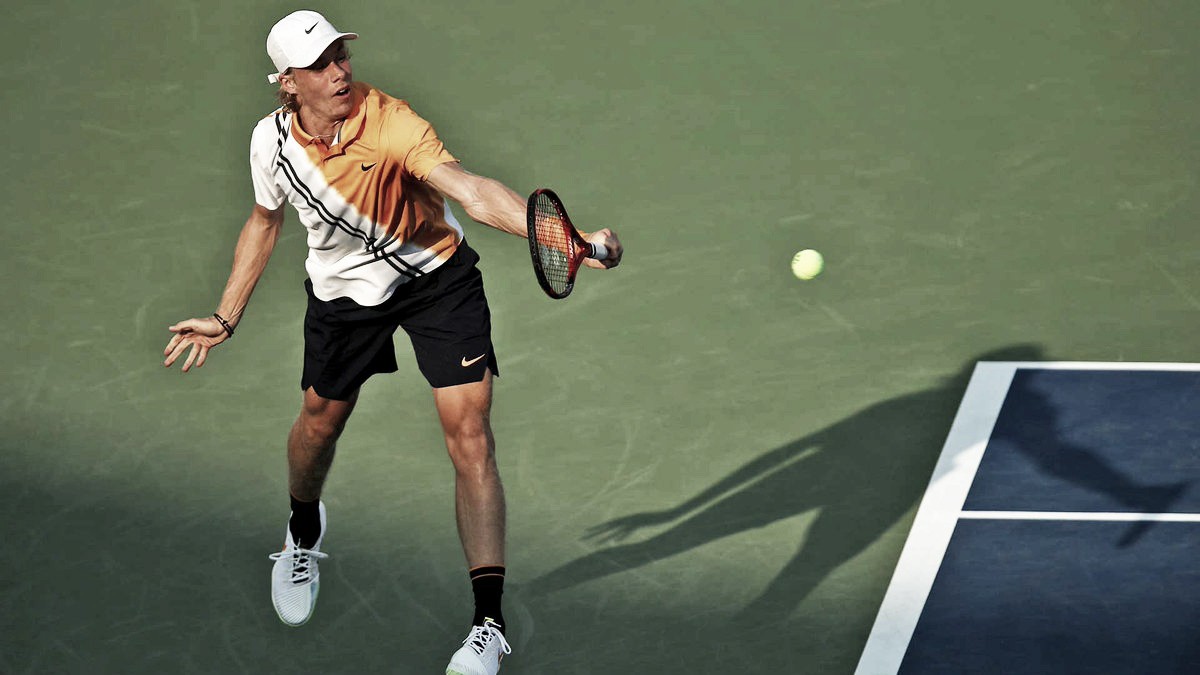 Com desistência de Auger-Aliassime, Shapovalov vence duelo canadense e avança no US Open Com desistência de Auger-Aliassime, Shapovalov vence duelo canadense e avança no US Open