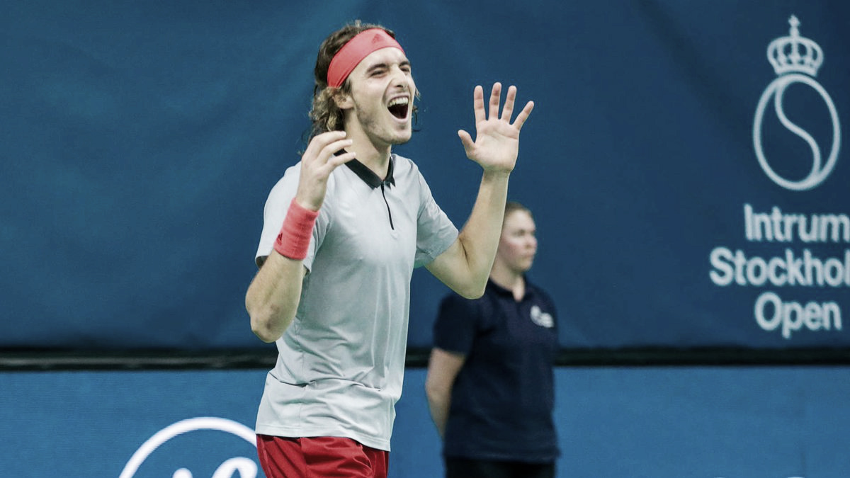 Tsitsipas bate Gulbis, fatura título de Estocolmo e se torna primeiro grego campeão na ATP Tsitsipas bate Gulbis, fatura título de Estocolmo e se torna primeiro grego campeão na ATP