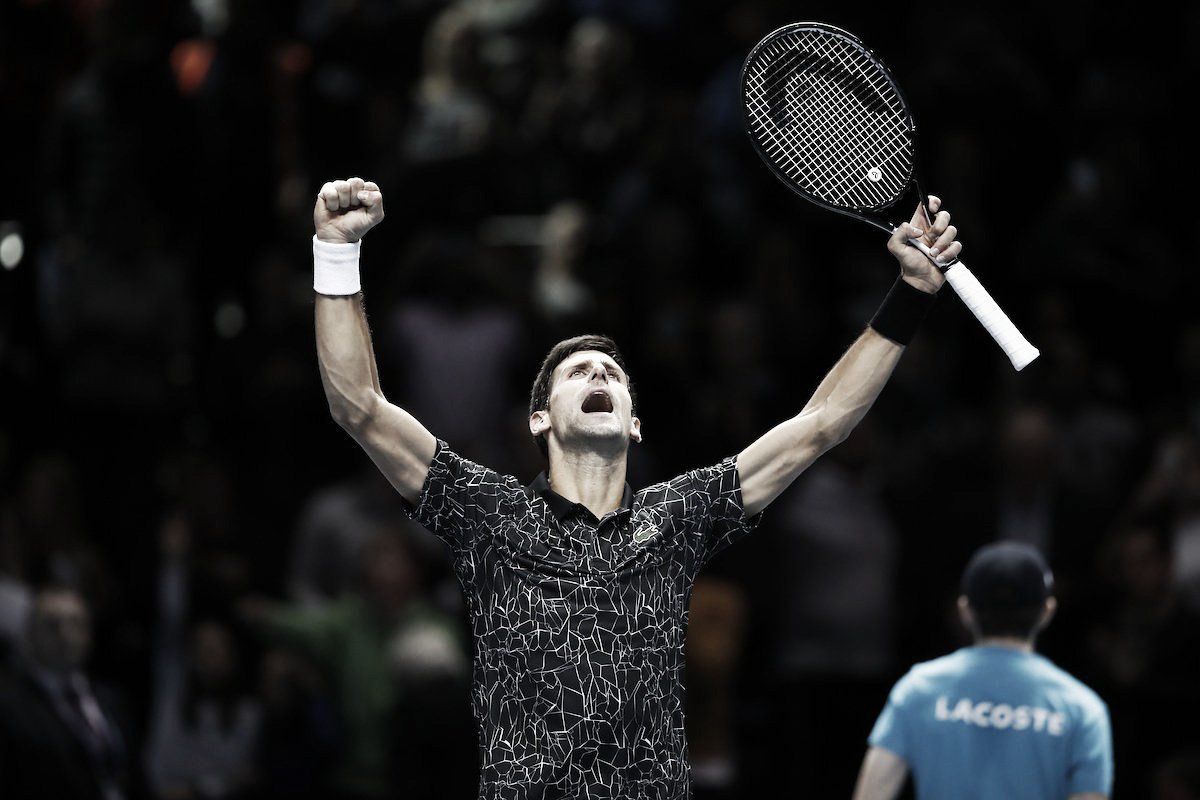 Djokovic domina nas devoluções e estreia no ATP Finals com vitória sobre Isner 