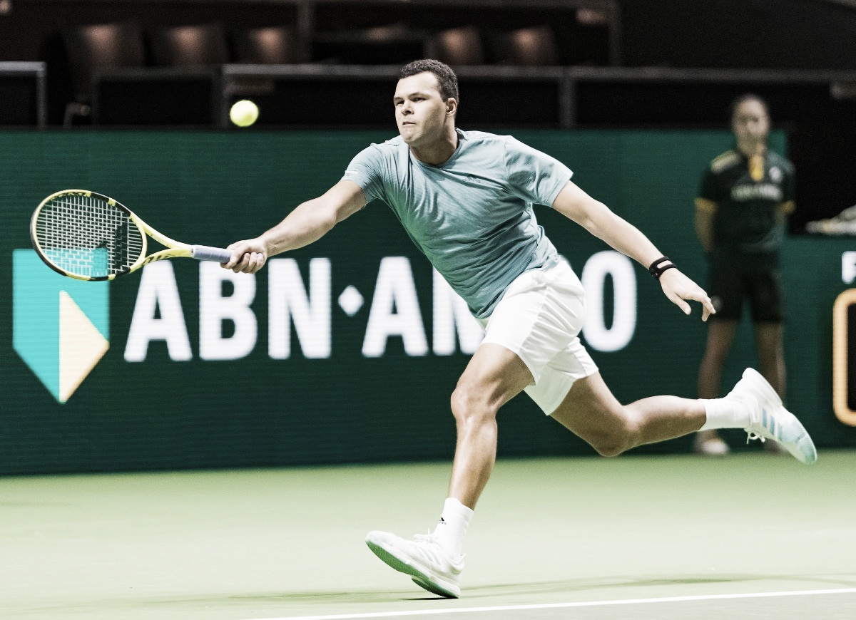 Tsonga sofre no primeiro set, mas vence Griekspoor e avança às quartas em Roterdã Tsonga sofre no primeiro set, mas vence Griekspoor e avança às quartas em Roterdã