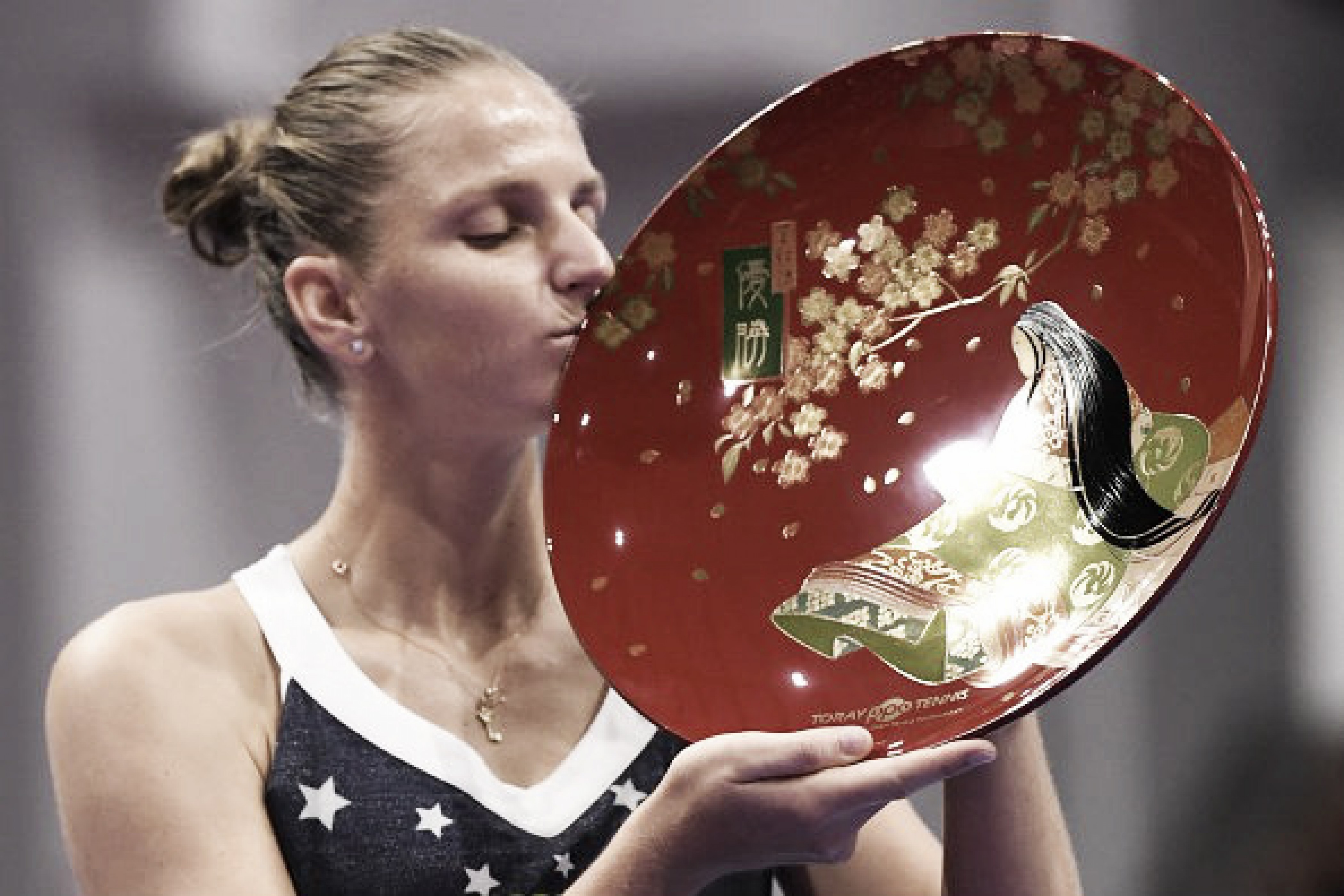 No detalhe: Pliskova vence Osaka e conquista título do WTA Premier de Tóquio No detalhe: Pliskova vence Osaka e conquista título do WTA Premier de Tóquio