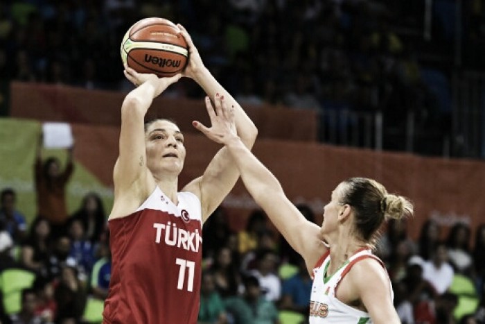 Rio 2016: Turkey holds off late Belarus charge to win in women's basketball, 74-71