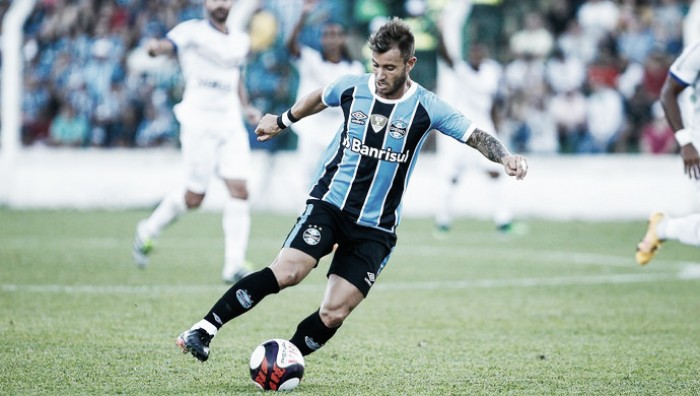 Gastón Fernández sofre lesão na coxa e desfalca Grêmio por dez dias