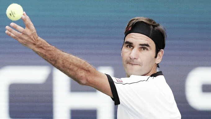 Federer sobra em quadra, atropela Evans e vai às oitavas do US Open