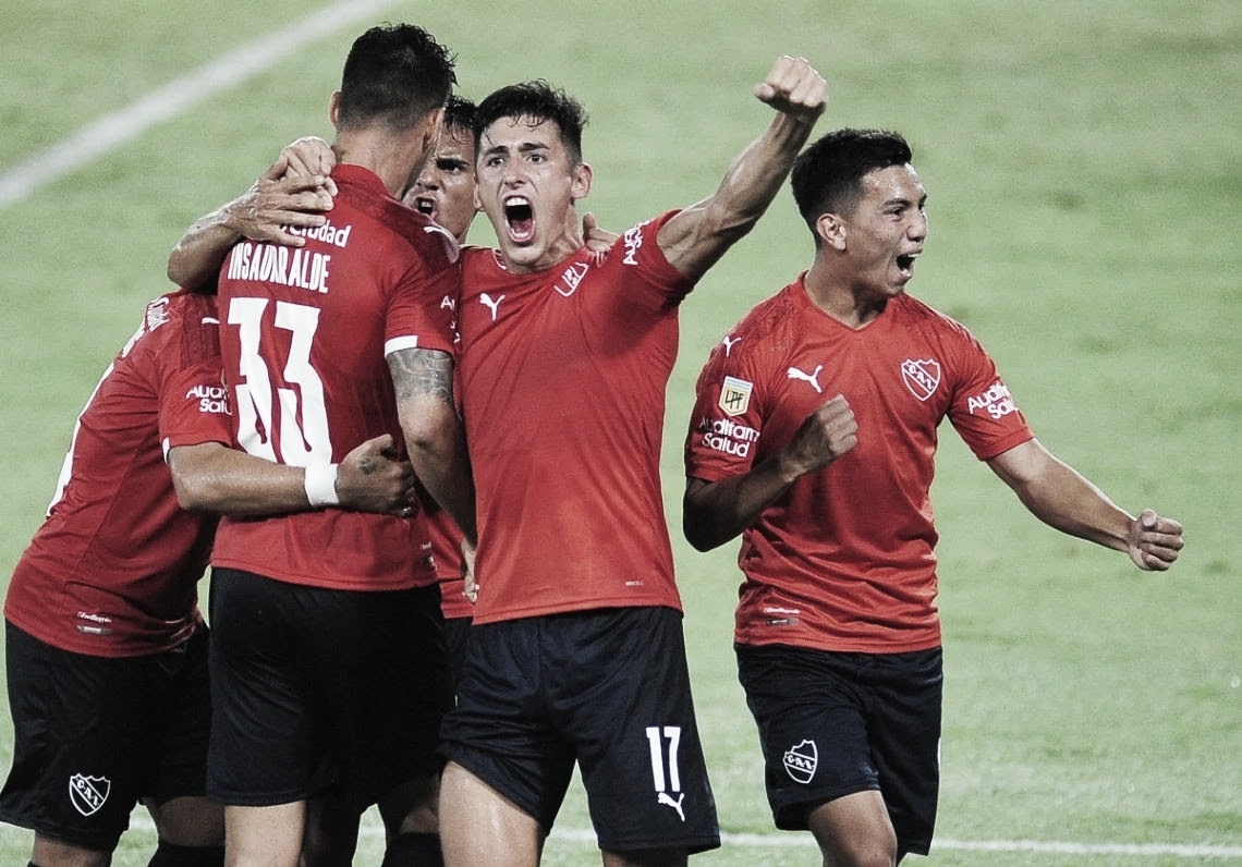 Independiente derrotó a Gimnasia y sigue prendido Independiente derrotó a Gimnasia y sigue prendido