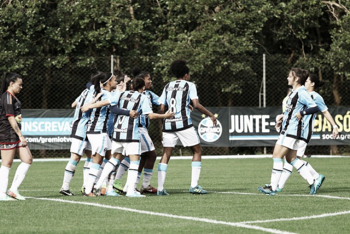 Grêmio goleia Sapucaiense impiedosamente e encaminha vaga na semifinal do Gaúcho Feminino