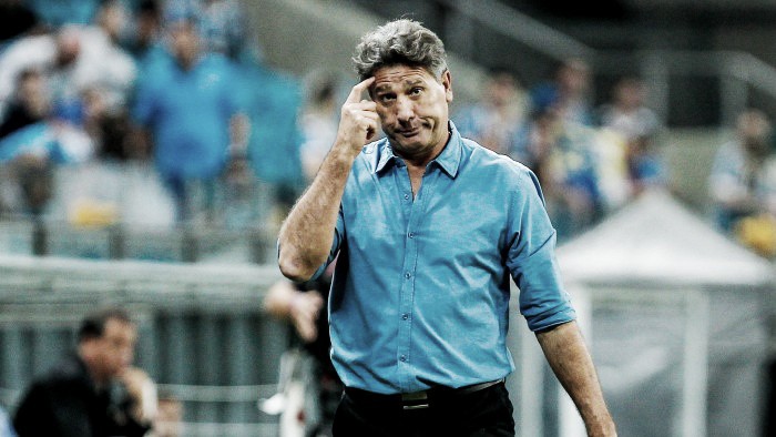 Renato evita polêmica sobre pênalti dado ao Bahia,  mas questiona papel do quarto árbitro