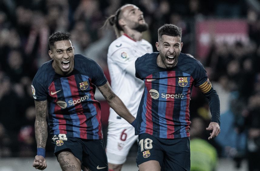 Raphinha marca, Barcelona vence Sevilla e aumenta vantagem na liderança de LaLiga