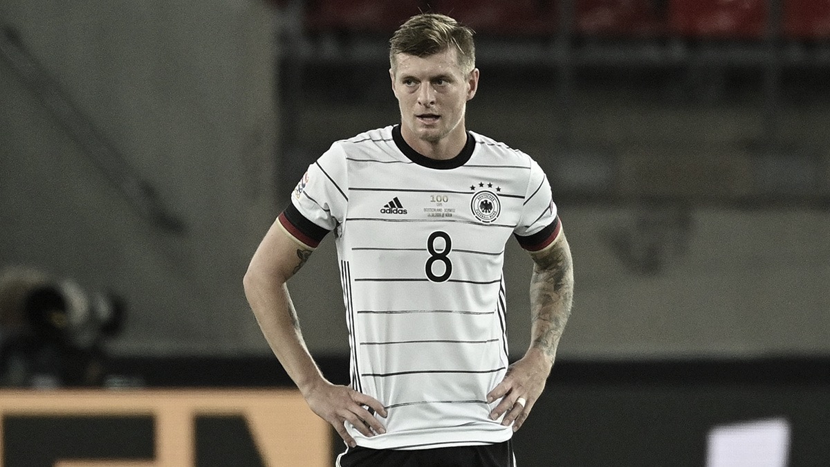 Cien veces Toni Kroos Cien veces Toni Kroos