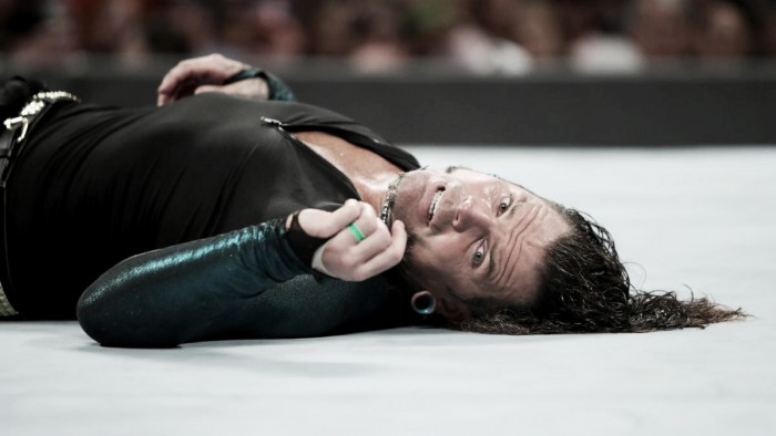 Jeff Hardy de baja por lesión