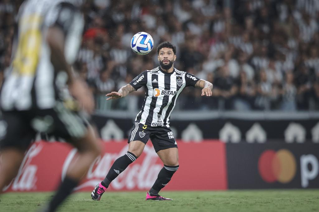 Otávio comemora Atlético Mineiro nas finais e prevê muito trabalho no período sem jogos