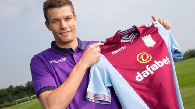 Aston Villa anuncia contratação de Helenius Aston Villa anuncia contratação de Helenius