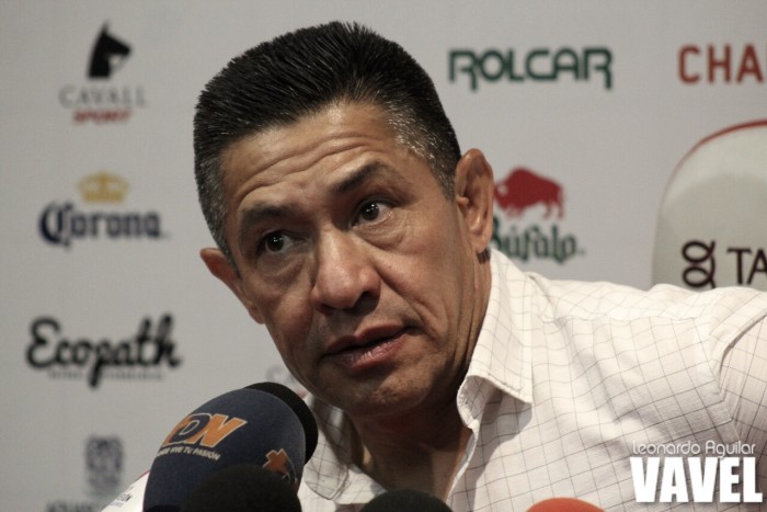 Ignacio Ambriz admite mal juego ante Pumas