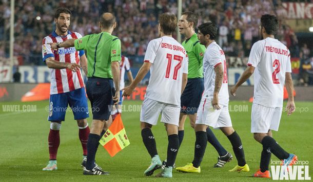 Los árbitros "persiguen" al Atlético de Madrid: ve una amarilla cada 3 faltas