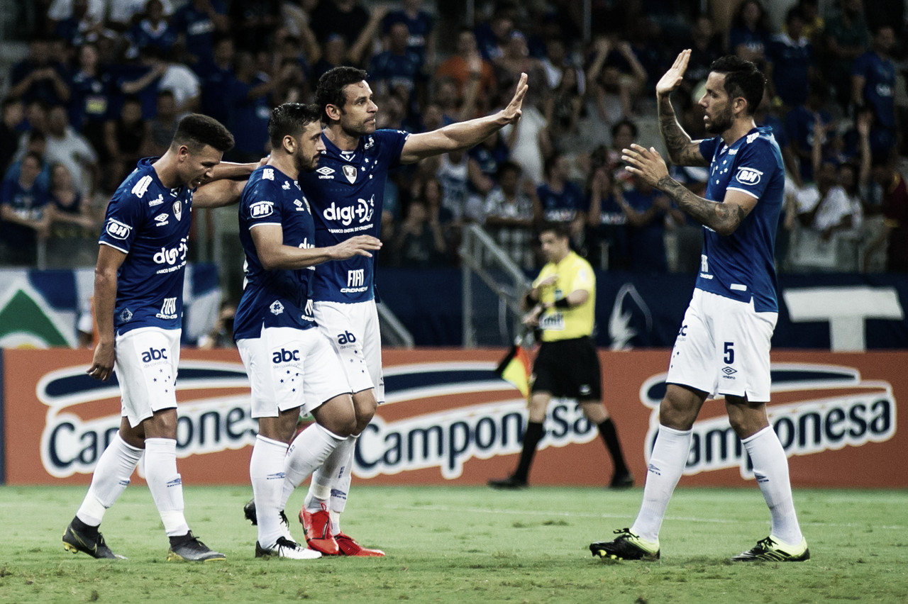 Cruzeiro resolve na primeira etapa, vence Caldense e confirma vice-liderança do Mineiro