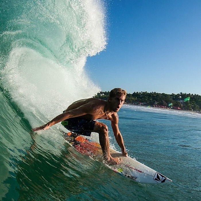 Surf: Miguel Tudela logra su boleto para Portugal