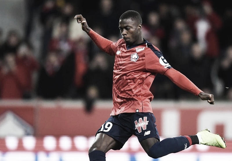 Arsenal vence disputa e está próximo de anunciar o atacante Nicolas Pépé do Lille