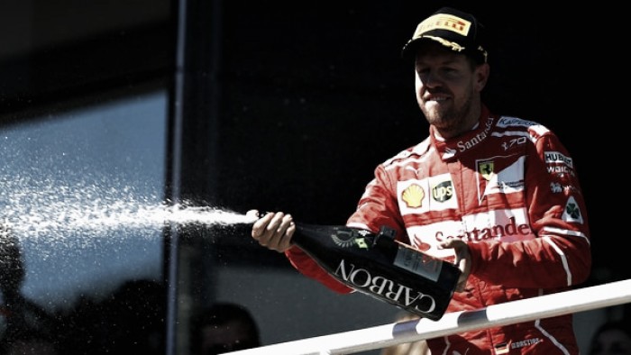 Vettel volvió a la senda victoriosa