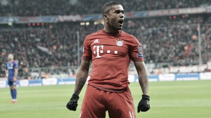 Juventus - Settimana prossima vertice per Douglas Costa, Barcellona sullo sfondo