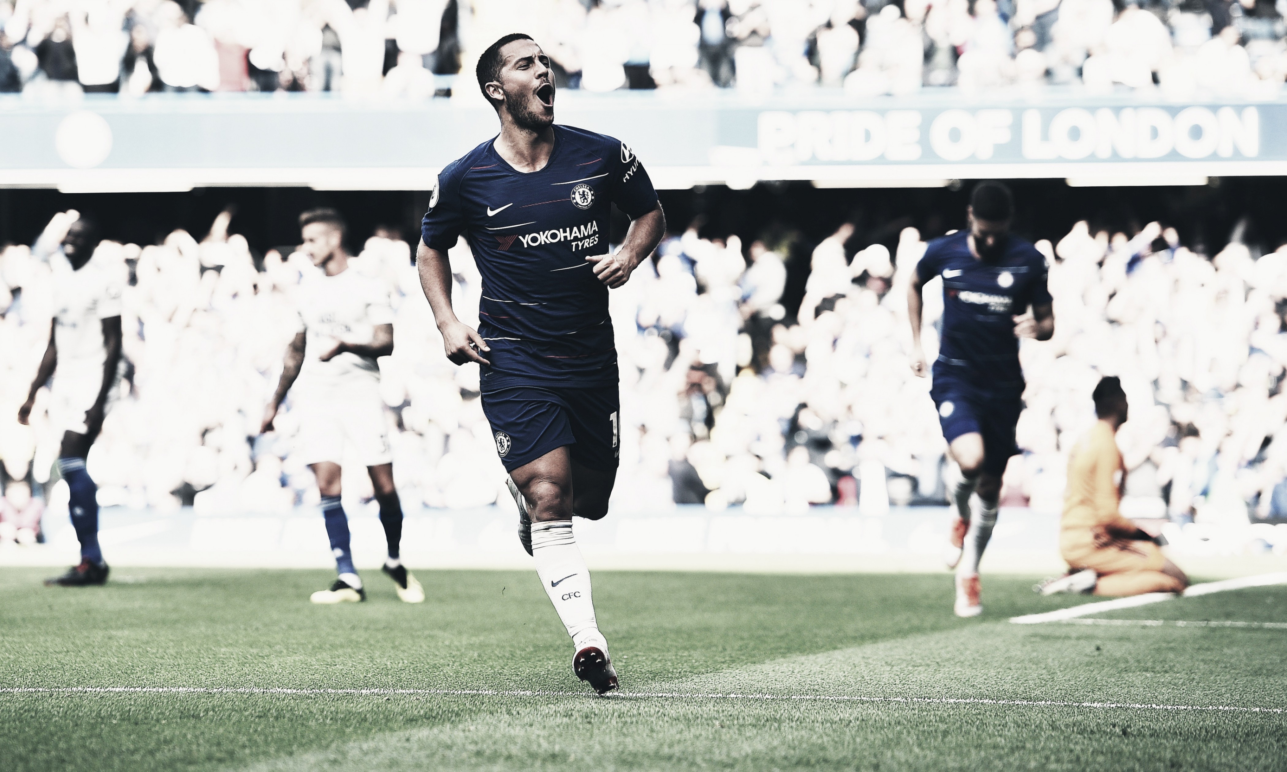 Chelsea atropela Cardiff com hat-trick de Hazard e se mantém 100% na Premier League Chelsea atropela Cardiff com hat-trick de Hazard e se mantém 100% na Premier League