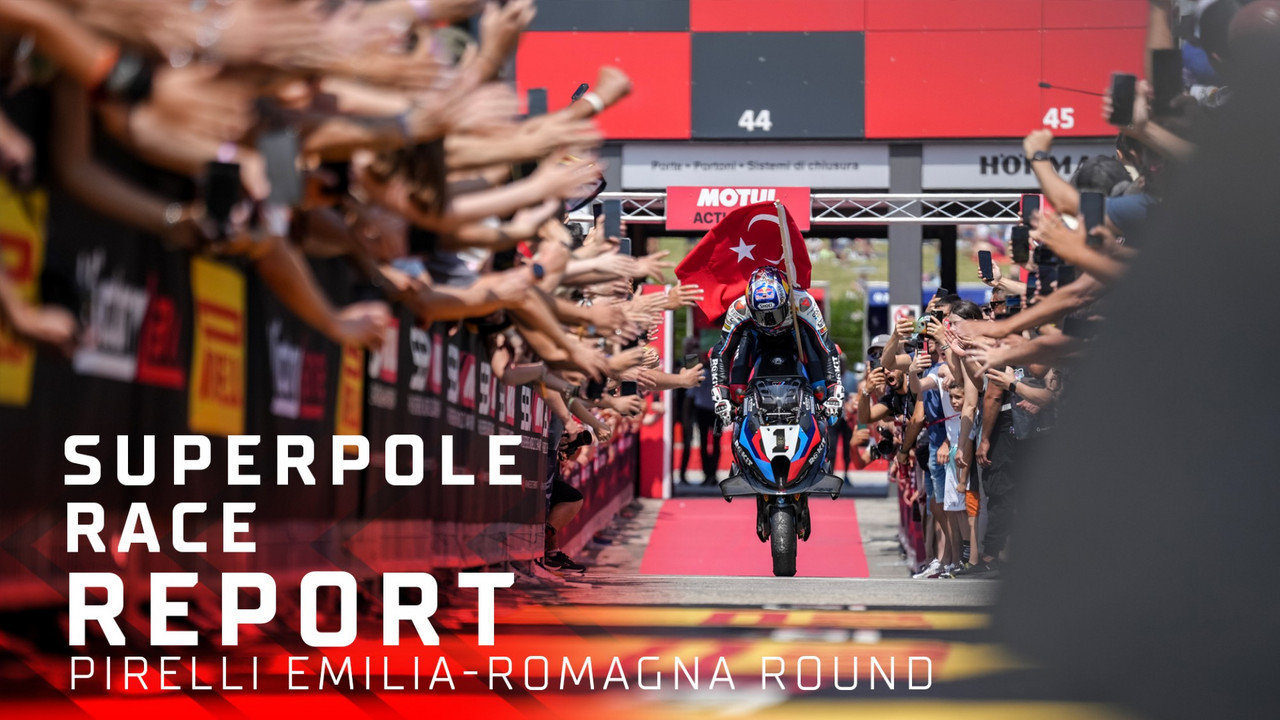 Toprak Razgatlioglu se impone en una Superpole Race llena de caos y ...