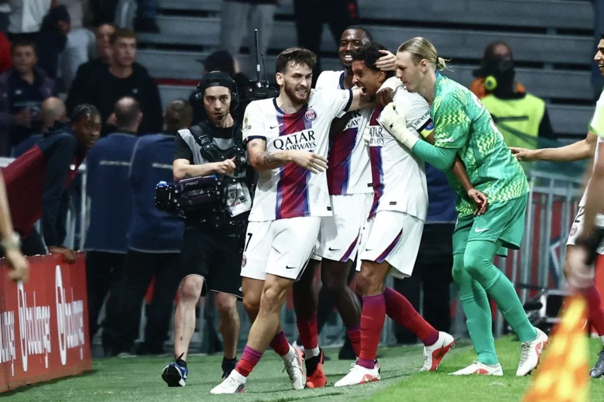 PSG arranca empate no último lance contra Lille na Ligue 1 PSG arranca empate no último lance contra Lille na Ligue 1