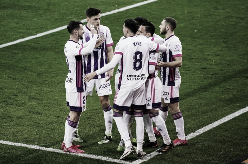Análisis postpartido: el Real Valladolid sigue sin
convencer Análisis postpartido: el Real Valladolid sigue sin
convencer