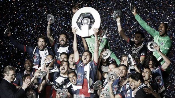 Quebra de recordes e máquina de gols: o campeão PSG em busca de mais um título