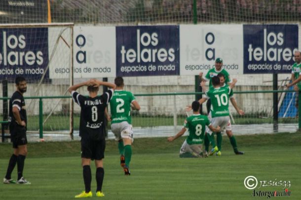 David Uña anota el gol de la jornada 3 en la Segunda División B