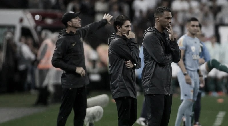 Lázaro elogia esforço do Corinthians para conseguir empate diante do Palmeiras