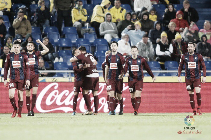 ¿Orellana titular? ¿Orellana titular?