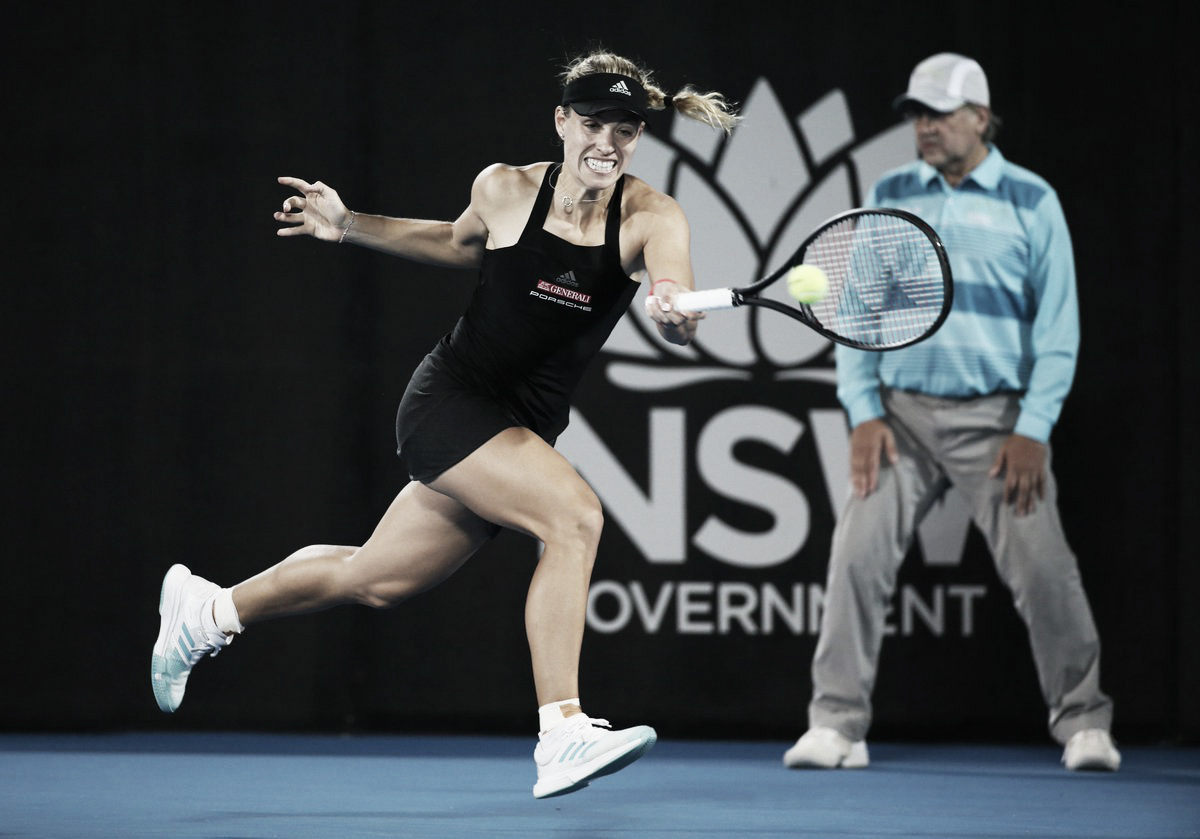 Atual campeã, Kerber passa por Giorgi e vai às quartas no WTA de Sydney 