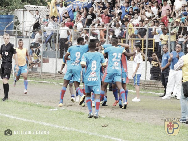 Universitario de Popayán derrotó en el último minuto al Atlético Bucaramanga
