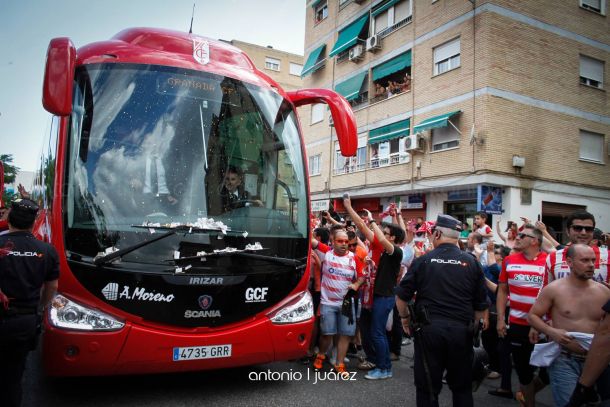 La Asociación G19 Peñas del Granada CF convoca a la afición para 'arropar' al equipo