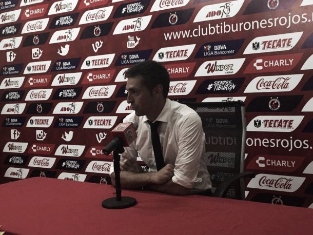 Diego Alonso: "Nunca hablo de los árbitros ni para bien ni para mal"