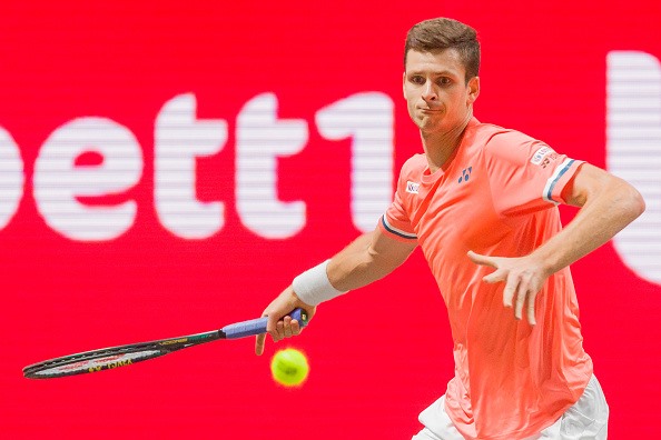 Bett1 Hulks 1 Cologne Indoors: Hubert Hurkacz beats Mischa Zverev