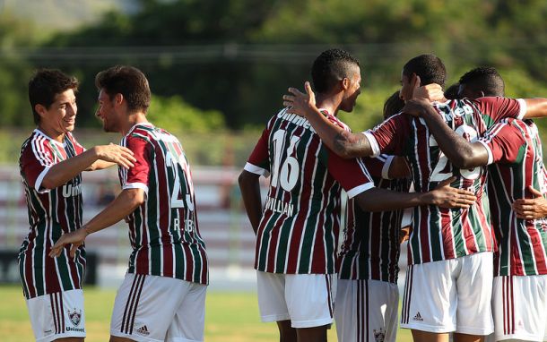 Enfrentando o forte calor, Fluminense vê como natural queda no segundo tempo em triunfo