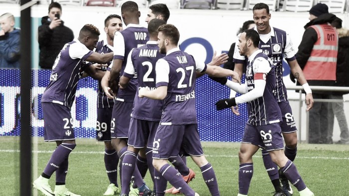 Toulouse quebra jejum de cinco jogos com goleada sobre o Angers na Ligue 1
