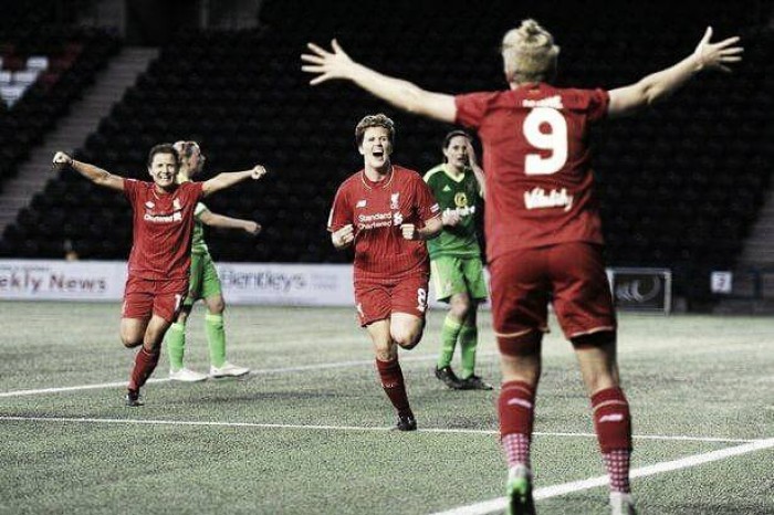 Doncaster sign England striker Natasha Dowie