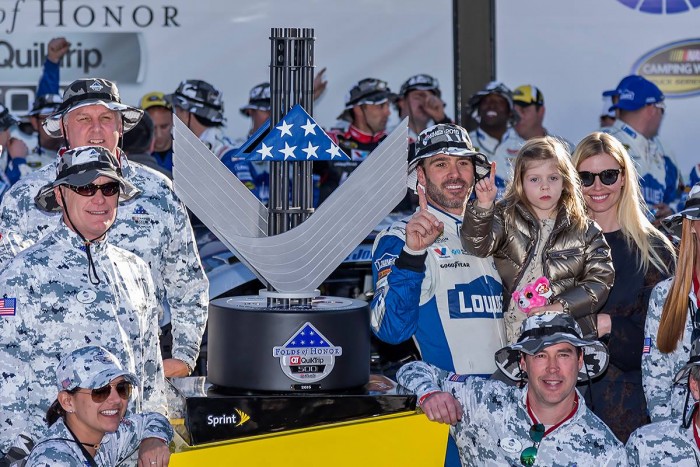 NASCAR Sprint Cup Series: Jimmie Johnson Wins At Atlanta Thanks To Pit Strategy