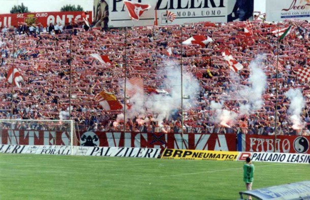Ed il Brescia espugnò Vicenza... Ed il Brescia espugnò Vicenza...