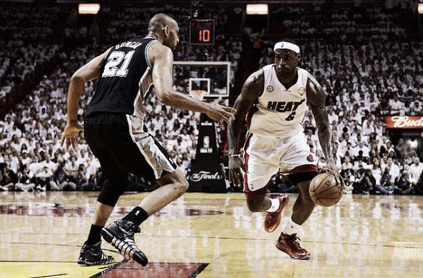 Miami Heat - San Antonio Spurs: LeBron quiere repetir en casa