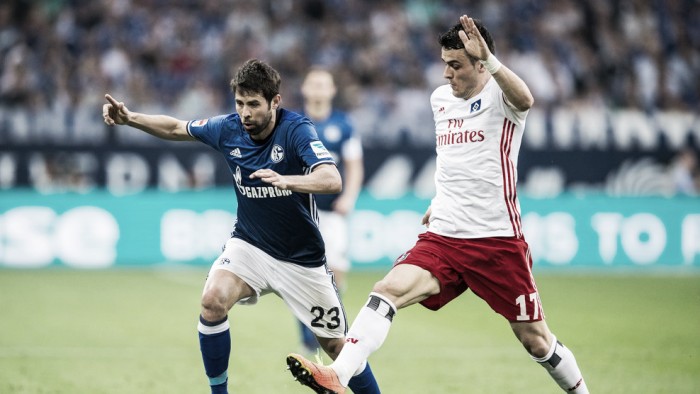 Hamburgo empata com Schalke 04 nos acréscimos e mantém chances de deixar rebaixamento