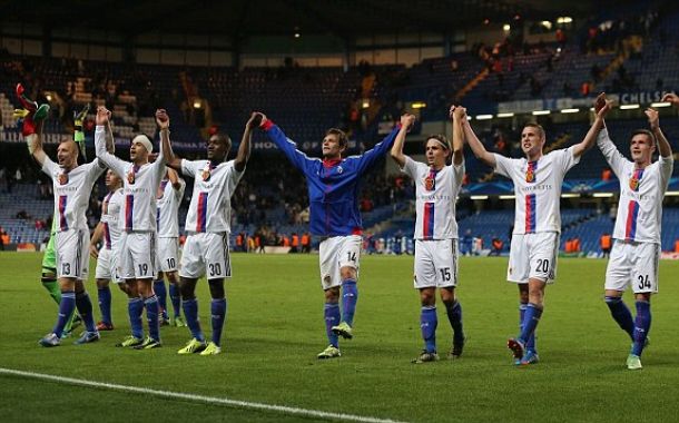 Basel surpreende e vira sobre o Chelsea no Stamford Bridge