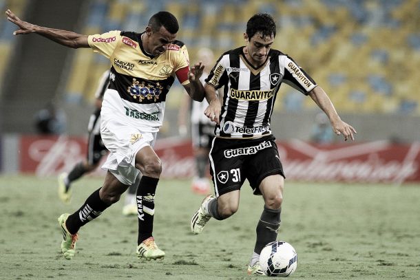 Criciúma e Botafogo fazem o jogo dos desesperados no Heriberto Hülse