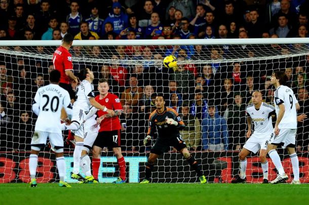 Premier League: Al Cardiff il derby gallese, pareggio con dramma per il Tottenham